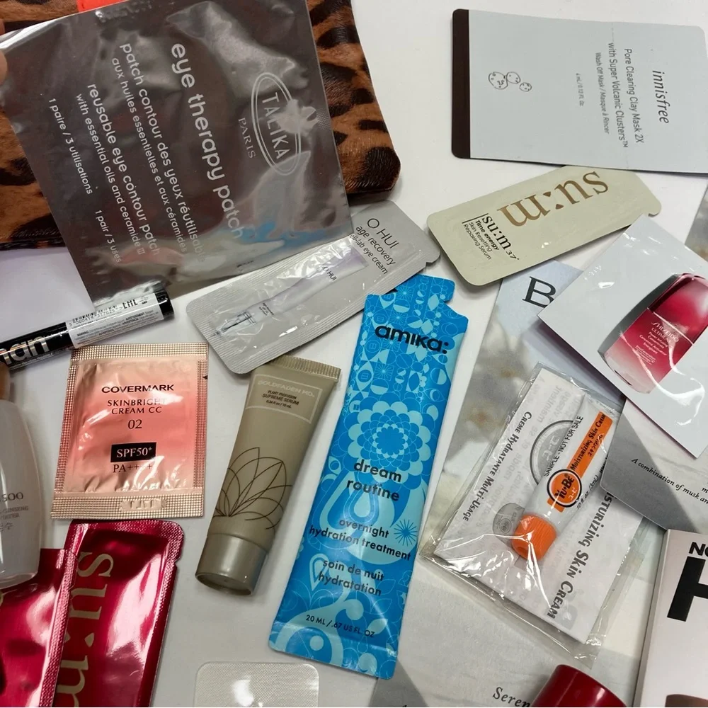 Ipsy cosmetic bag with samples